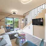 New Stylish Casa Melisa With 2 Gardens And Bbq Facilities!